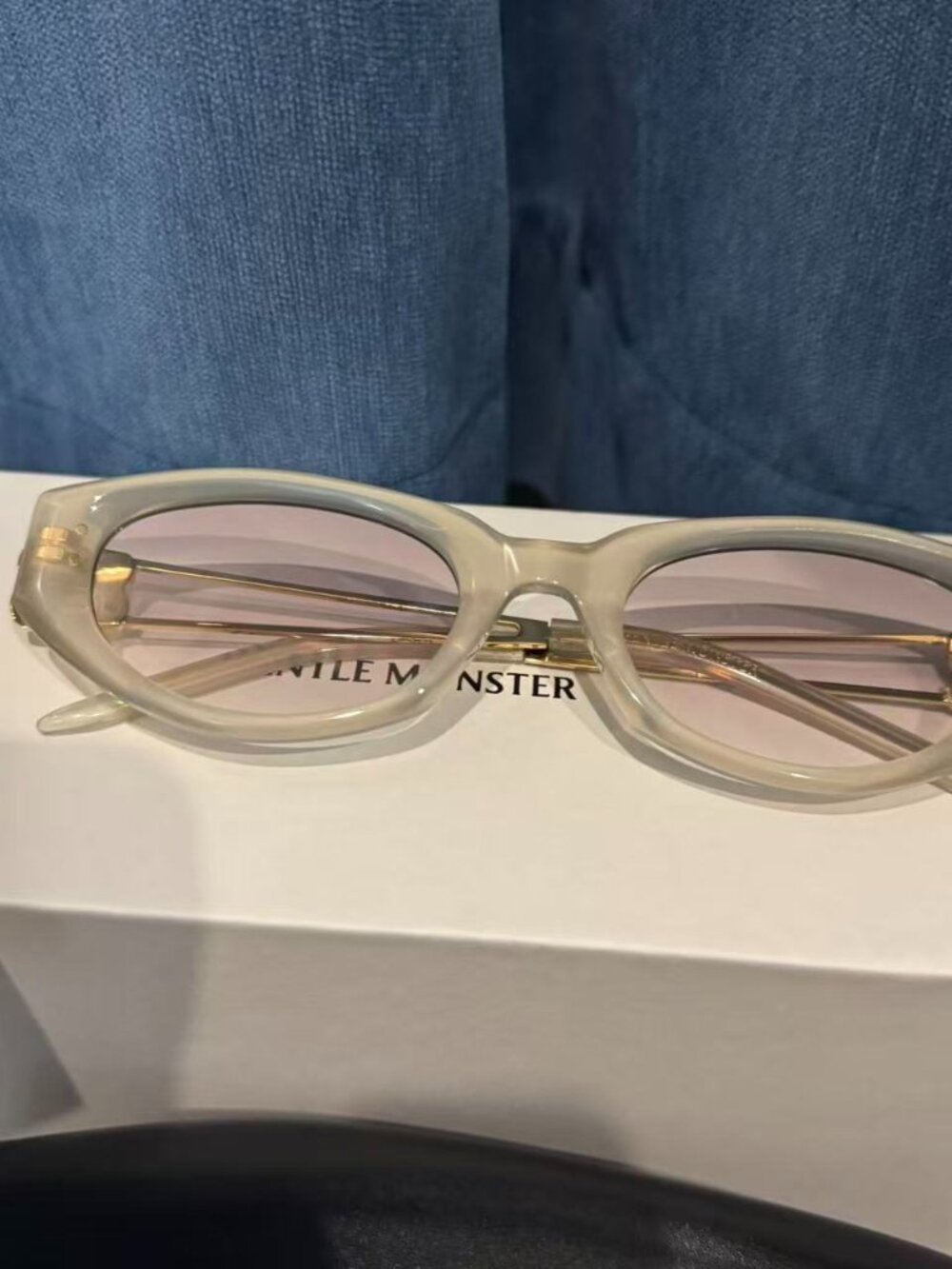 GENTLE MONSTER KUNST SUNGLASSES